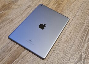 Apple iPad 6 32gb - 4