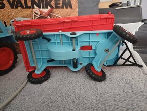 Predám traktor kdn s vlekom. - 4