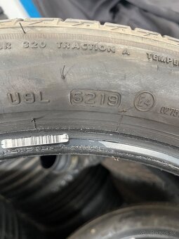 Bridgestone 225/50 R18 - 4