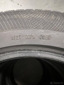 Continental WinterContact 255/55R18 V XL - 4