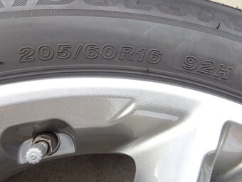 Hyundai Kona zimna Bridgestone sada kolies S TPMS senz. - 4