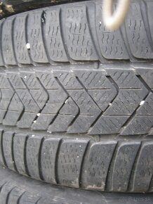 zimne 245/40R18 - 4