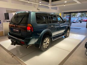 Mitsubishi Pajero 2.5 TD GL - 4