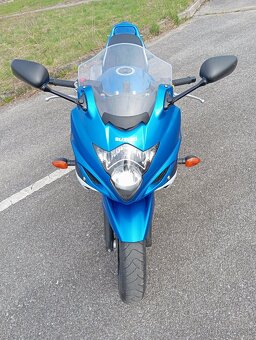 SUZUKI GSX 650 FA - 4