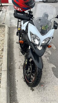 Suzuki V strom 650 - 4