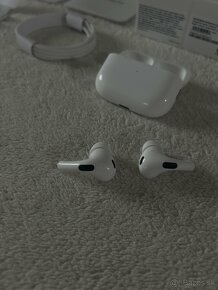 Apple AirPods Pro 2 + AppleCare+ 2026 - 4