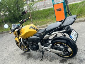 Honda hornet 600 - 4