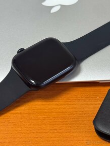 Apple Watch 9 45mm gps MIDNIGHT - nové, 100% zdravie - 4