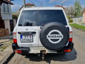 Predám Nissan patrol y61 - 4