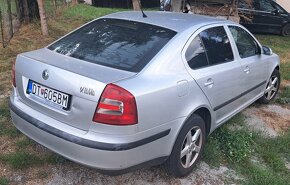 Skoda Octavia 1.6mpi - 4