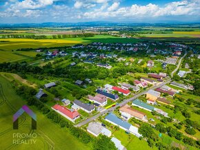 Veľký rodinný dom v obci Malé Ozorovce s pozemkom 4671m2 - 4