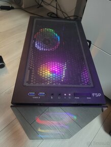 Predám herné PC v TOP stave / Ryzen 5 3600 / 32GB / RX6600XT - 4