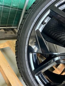 Originálna zimná sada Audi RSQ8 SQ8 Q8 5x112 r23 295/35 r23 - 4