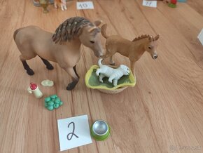 Schleich - 4