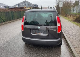 Škoda Roomster 1,2TSi Pravidel servis Panoram benzín manuál - 4