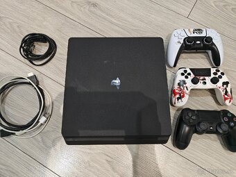 Playstation 4 Slim 500GB + 3 ovládače + 3 hry na ucte - 4