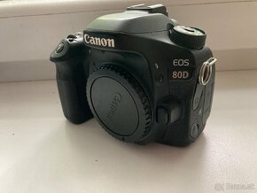 Canon EOS 80D telo - 4
