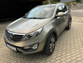 Kia Sportage 2.0Crdi  4x4 Rok 2010 - 4