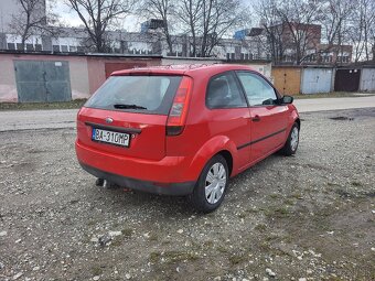 Ford fiesta mk5 1.4 benzín - 4