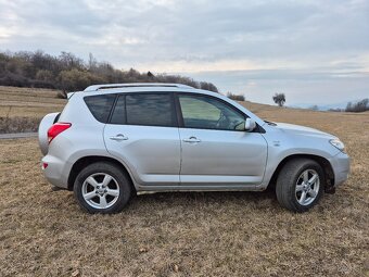 Toyota RAV 4 2.2 D-4D 100KW - 4