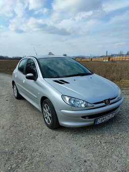 Peugeot 206 1.4i (55 kW) - 4