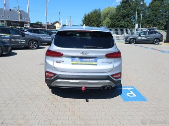 Hyundai Santa Fe 2.0CRDi PREMIUM 4x4 TAŽNÉ - 4