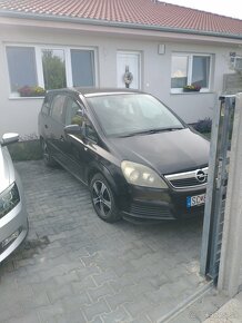 Opel Zafira B 1.9 cdti 88kw 7 miestne - 4