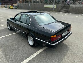 BMW 750i e32 1988 - 4
