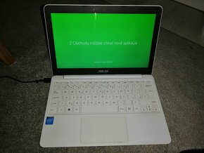 Asus Eeebook - 4