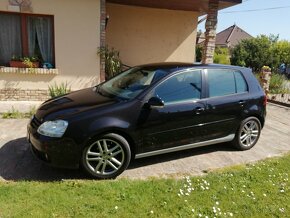 Golf V 1.4 FSI 164700km - 4