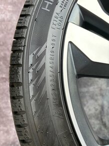 Zimní top sada Volvo V60 Cross Country 235/45R19 - 4