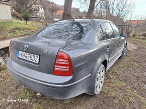 Škoda superb 1 .2.5 114kw - 4