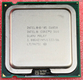 Intel Core i5 Procesory - 4