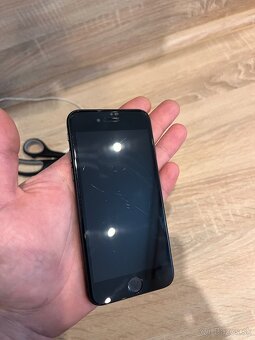 IPhone SE 2022 128GB - 4