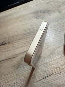 iPhone SE 32GB gold - 4