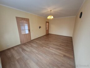 Veľký 3 izbový byt na ul M.R. Štefánika na prízemí, 88 m2 - 4