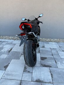 Ducati Panigale V2 - 4