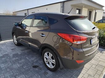 Hyundai ix35 1.7 CRDi VGT 4x2 - 4