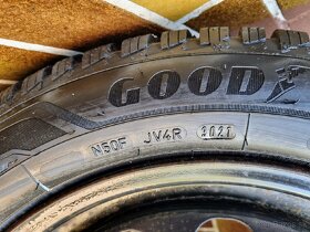 205/55 R16 Goodyear - 4