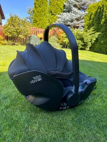 BRITAX RÖMER Baby-Safe 5Z2 - 4