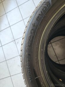 Predám zimne 205/55 R17 HANKOOK - 4