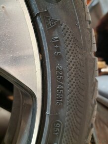 5x112 225/45r18 - 4