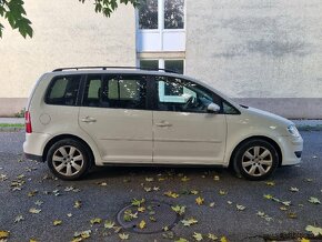 Volkswagen Touran 1,9 Diesel - 4