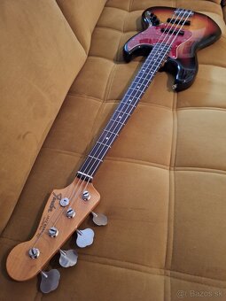 Fender Jazz Bass 62' reissue - 4