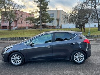 Ceed 5/2018 v záruke 1.4 benzin 77tis km Edicia Silver - 4