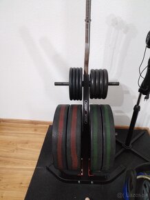 Predám squat rack/silovu klietku zn. Capital sport - 4