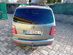 Volkswagen Touran 1,9Tdi Highline - 4