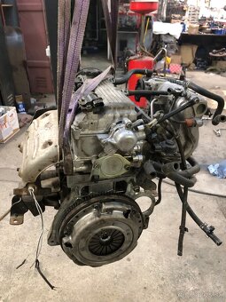 Motor Suzuki Jimny 1.3 - 4