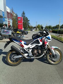 Honda africa twin 1100 DCT 2022 - 4