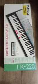 Keyboard CASIO - 4